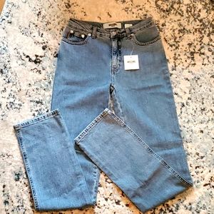 NWT. Moschino blue boot cut jeans,size 30